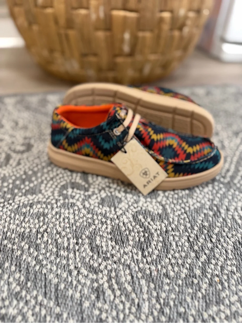 New Ariat Kids' Multicolor Aztec Slip-On Shoes Hilo New with tags size 3